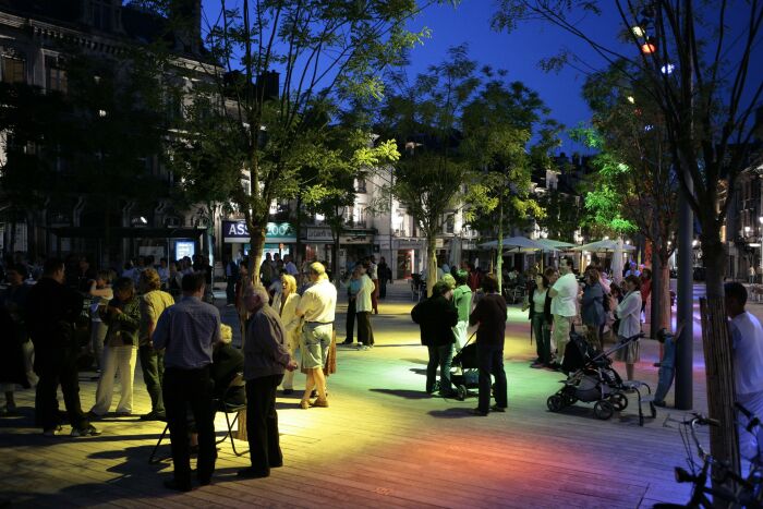 place jean jaurès animations.jpg ©TLCT