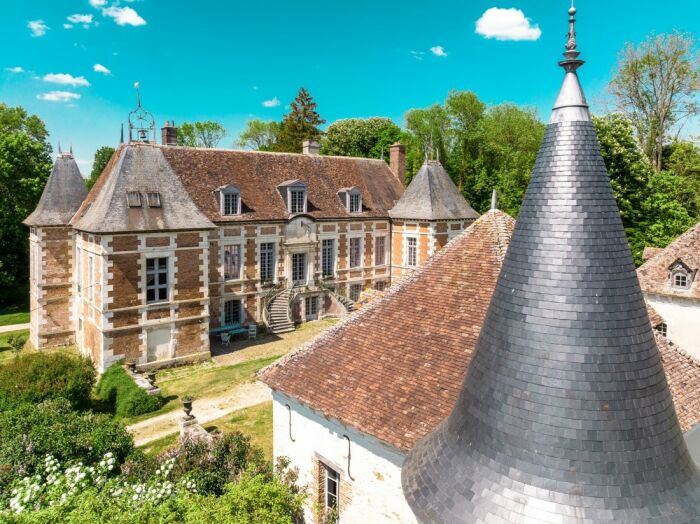 Chateau de Villemereuil_Studio OG_040.jpg © Studio OG