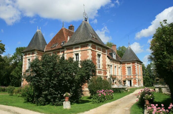 Château de Villemereuil © Mairie de Villemereuil