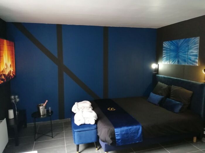 Appartement spa privatif « Le Bleu Royal »