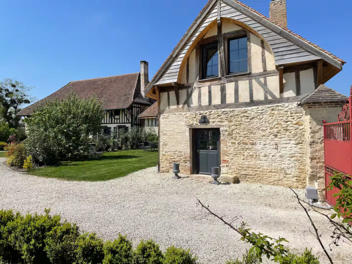 Maison champenoise avec salle de jeux, proche lac_Montreuil-sur-Barse © F. Canaud