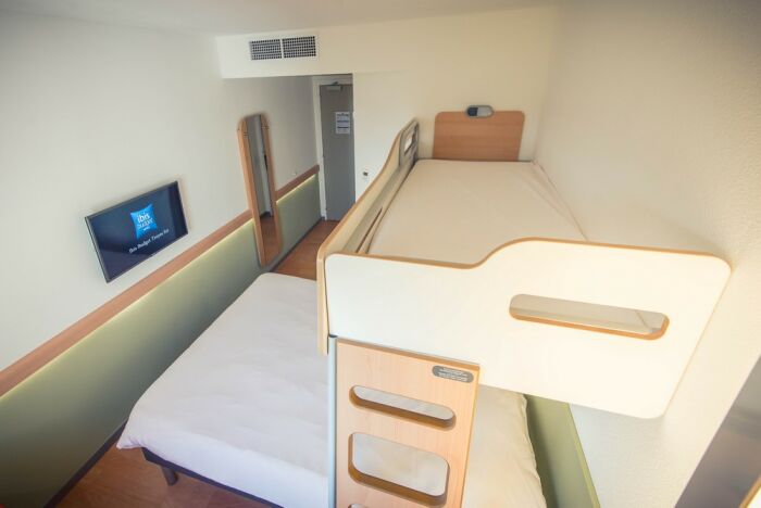 chambre triple.jpg Ibis Budget Troyes Est