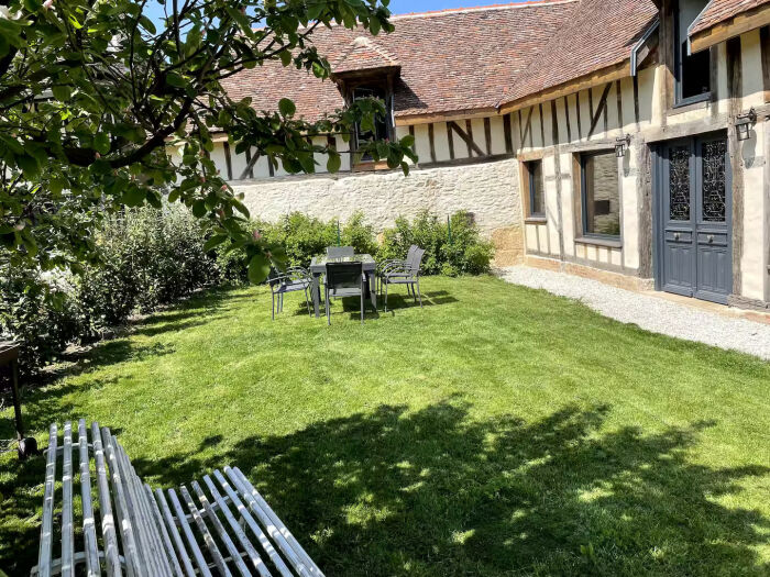 Maison champenoise avec salle de jeux, proche lac_Montreuil-sur-Barse © F. Canaud