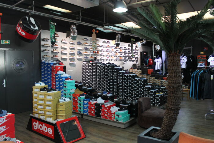 Freeshop_13.JPG © Marques City