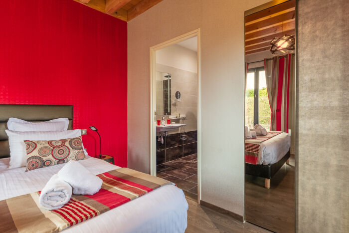 omesweethome-Chambre rez chaussée Ome Sweet Home