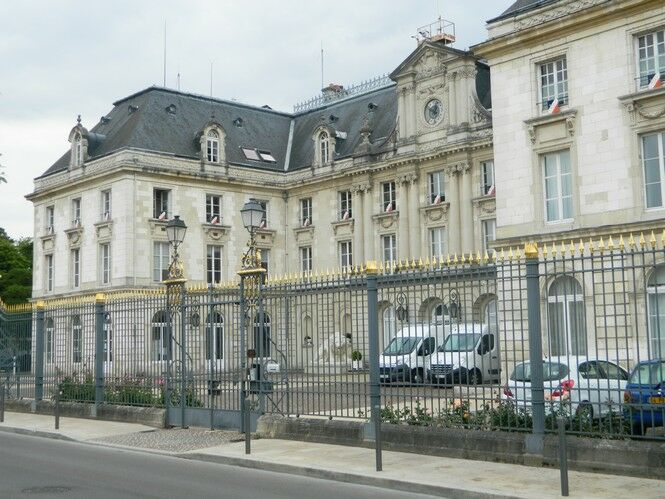 Préfecture.jpg TLCT
