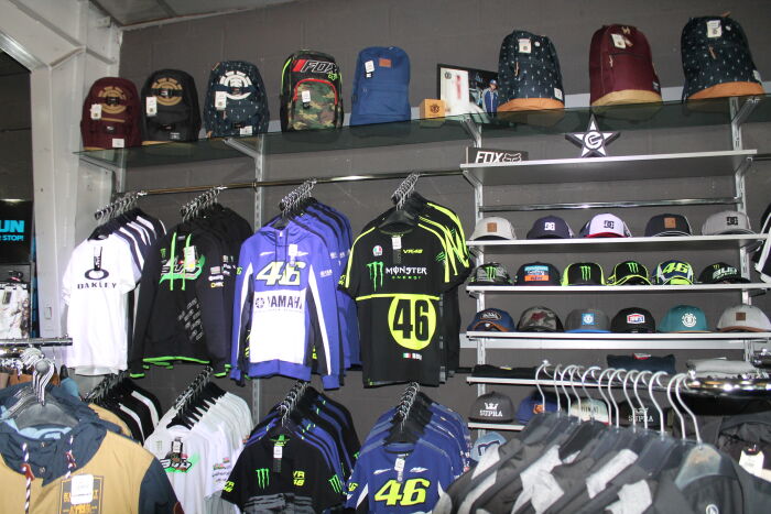Freeshop_11.JPG © Marques City