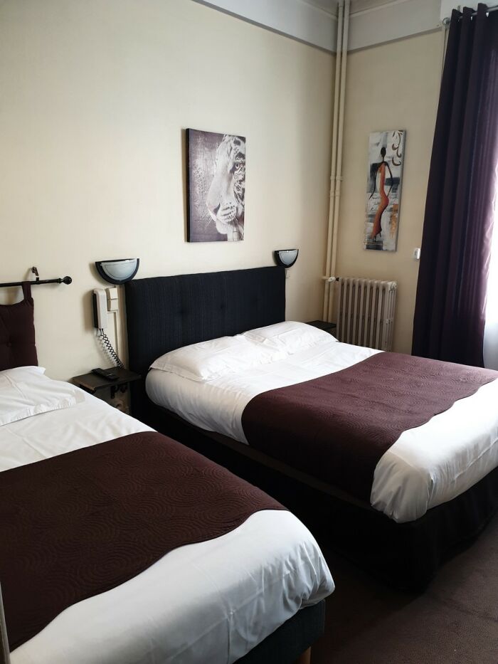 Chambre triple.jpg Hôtel Le Splendid