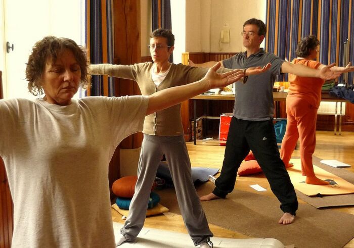 Yogaêtre.jpg association yogaêtre