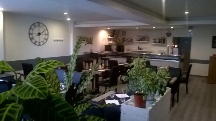 Vue salle.jpg auberge de la vanne