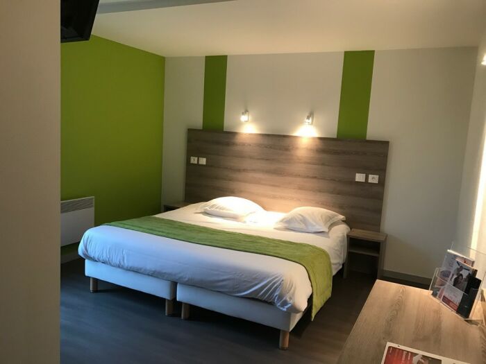 chambre.JPG B Hotel Troyes Aéroport