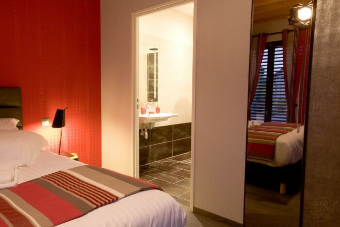 omesweethome-chambre-1.jpg Ome Sweet Home
