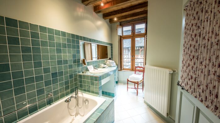 Maison de Rhodes - sdb.jpg Olivier Douard Photographe