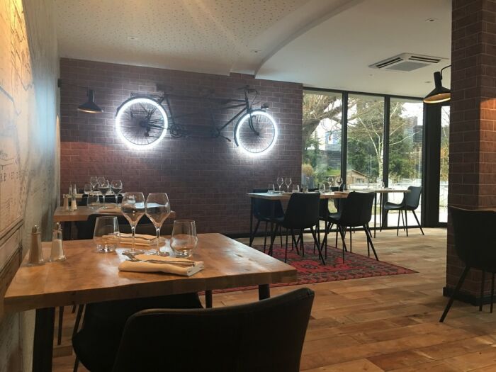 restaurant.jpg ICI