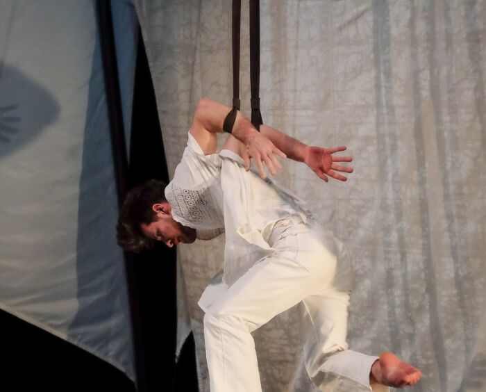 Circo Infinito_Sainte-Savine ©Natalia-Butinova