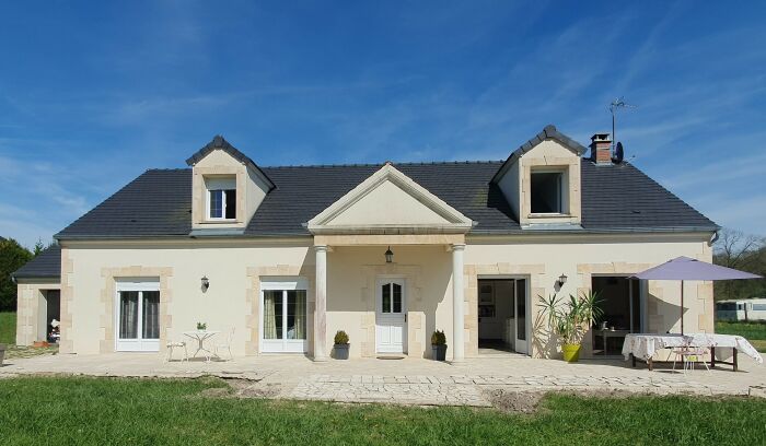 Maison extérieur © H. Moussa - Les Iris