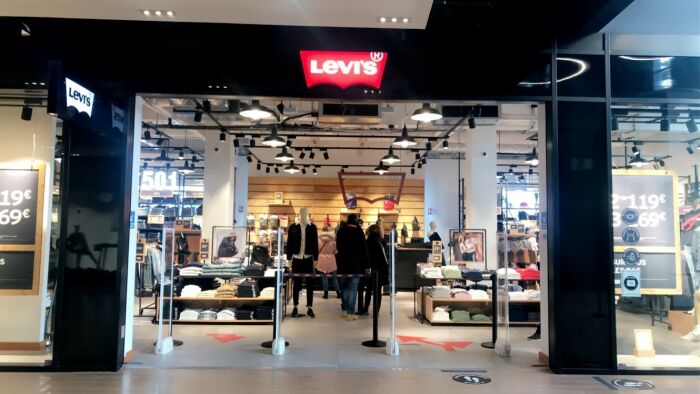 LEVIS.jpg Marques Avenue Troyes