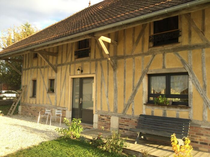 Maison extérieure.JPG © CDT Aube en Champagne