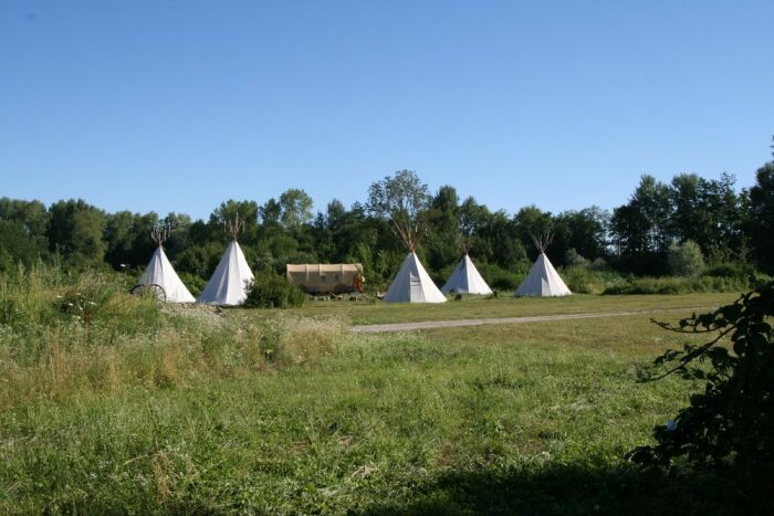 Tipis.JPG Western City