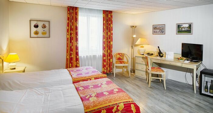 CH 5 © Auberge du lac.jpg Auberge du lac