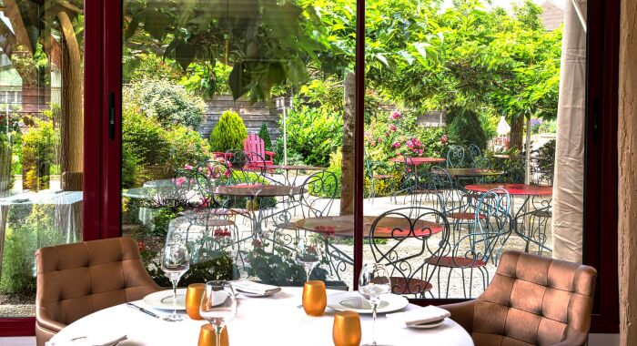 Restaurant.jpg Auberge du lac