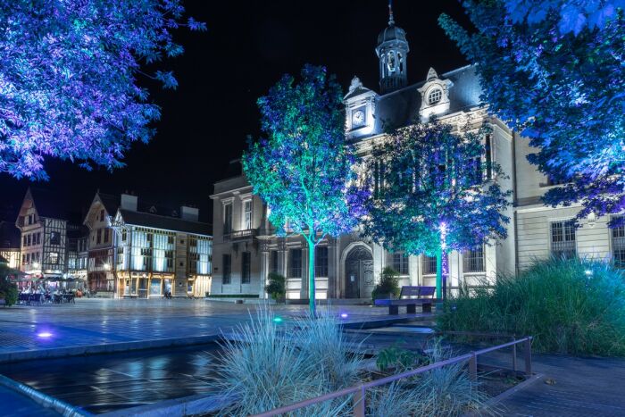Hôtel de Ville de nuit © Studio OG - Troyes La Champagne Tourisme (7) © Studio OG - Troyes La Champagne Tourisme