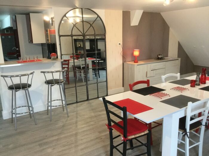 Espace repas.JPG © Nicolas Denoyelle