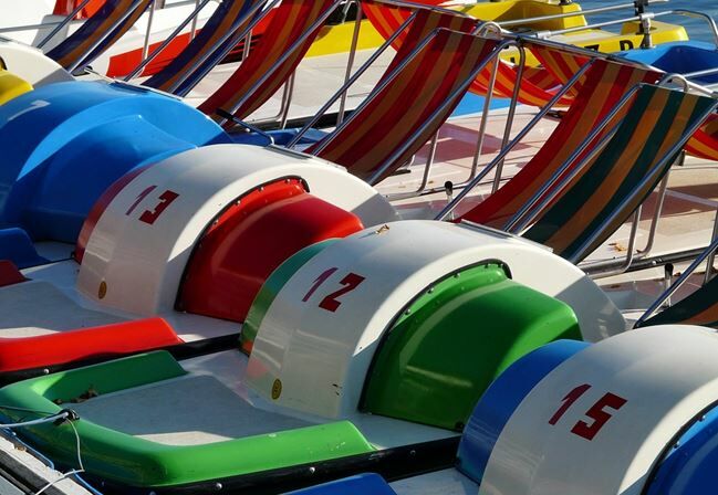 PEDALOS - TLCT.JPG TLCT