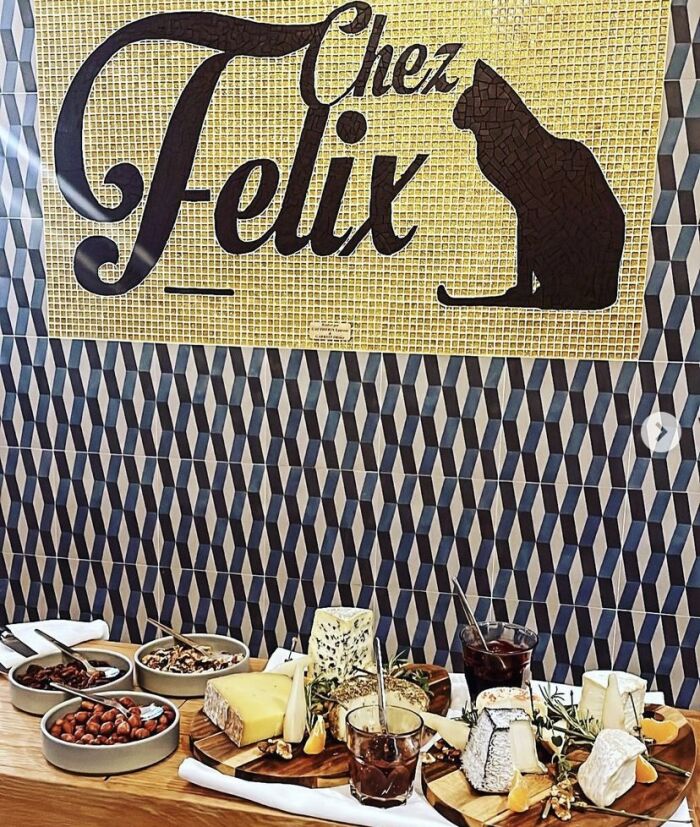 Chez Félix.jpg Chez Félix