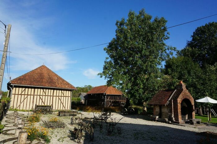 Ferme musée rustique.JPG ©TCT