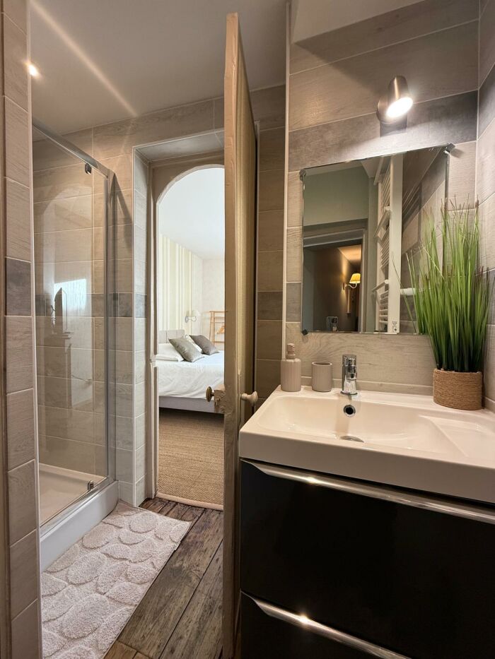 Salle de bain appt T21 L'EVASION TROYENNE Jack KALMI