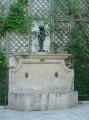 L’enfant à la Fontaine