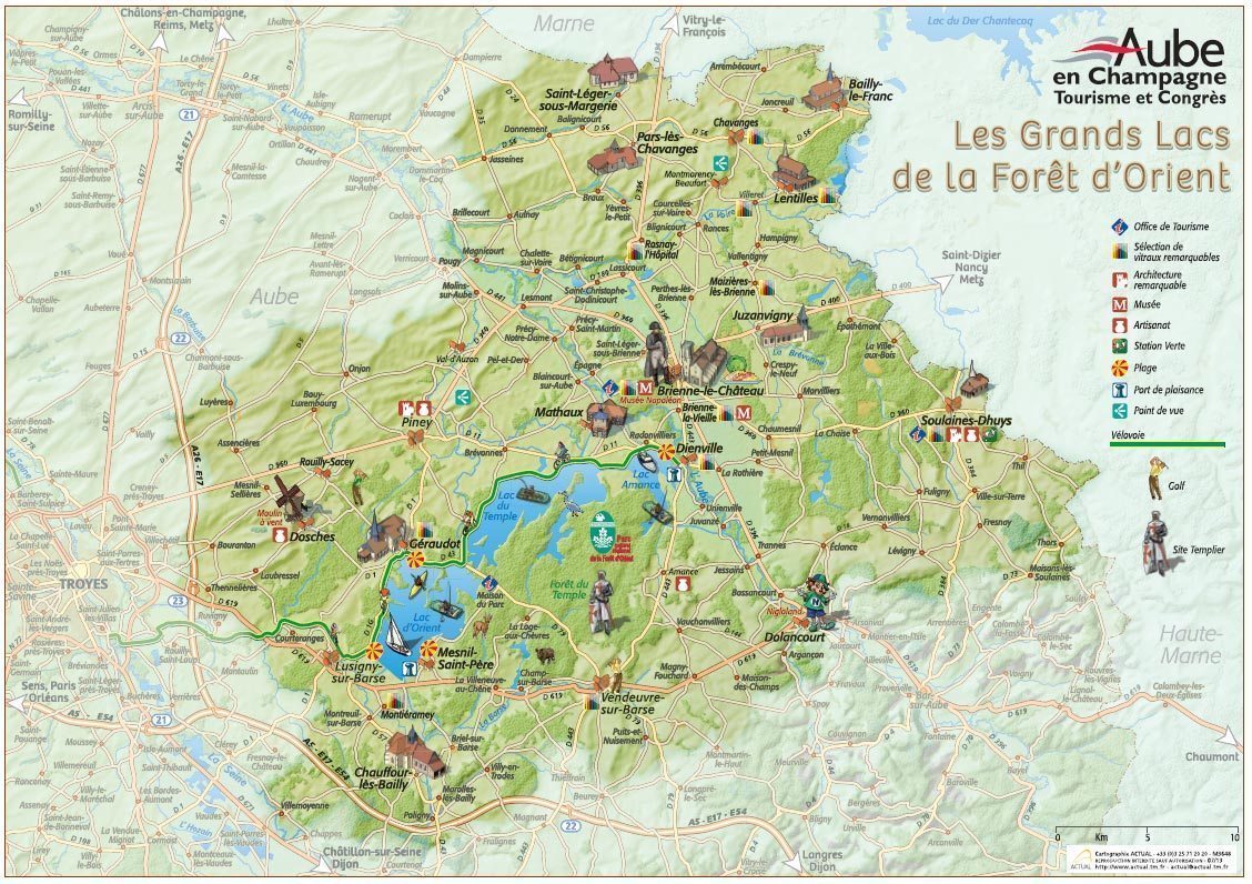 Touristic map <br></noscript> Grands Lacs de la Forêt d'Orient