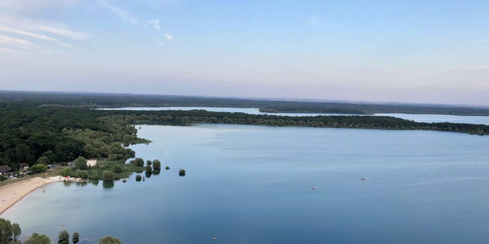 Les Grands Lacs de la Forêt d'Orient (1)Vol en Montgolfière de Marine