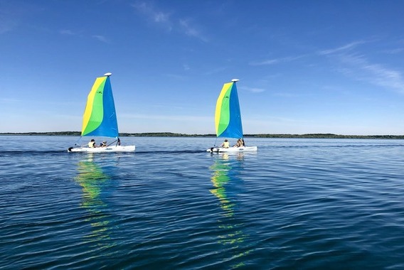 Sailing Sailing
