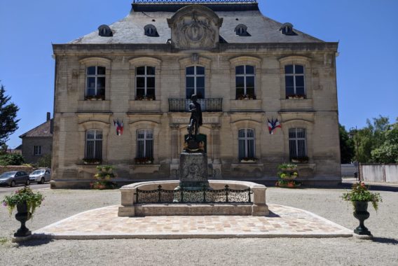 Grands Lacs de Champagne - Hôtel de ville Brienne-le-Château ©A. Loison (11)-min Grands Lacs de Champagne - Hôtel de ville Brienne-le-Château ©A. Loison (11)-min