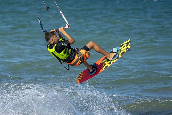 Kitesurfen (2)