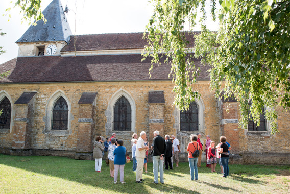 ein Tag eine Kirche