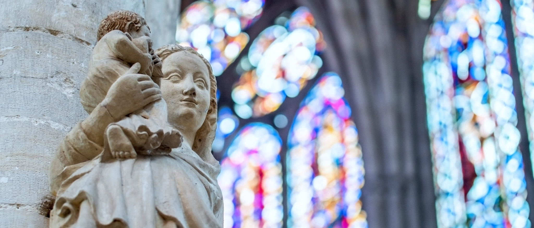 Kathedrale-Saint-Pierre-Saint-Paul-credit-BC-images