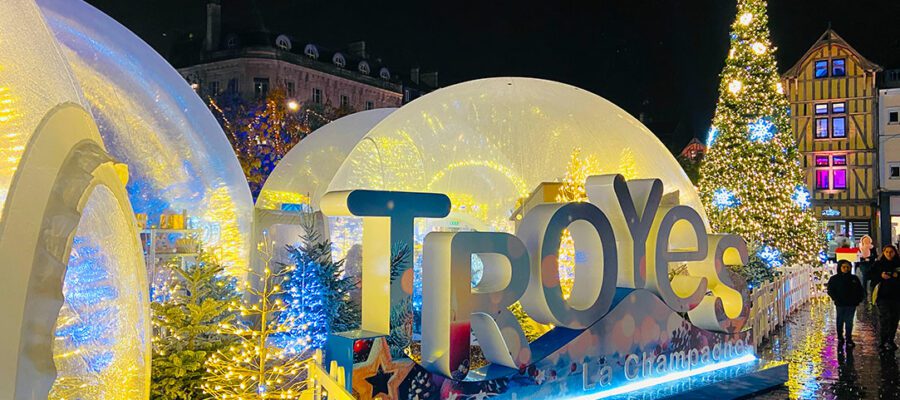 Bulles de Noël à Troyes