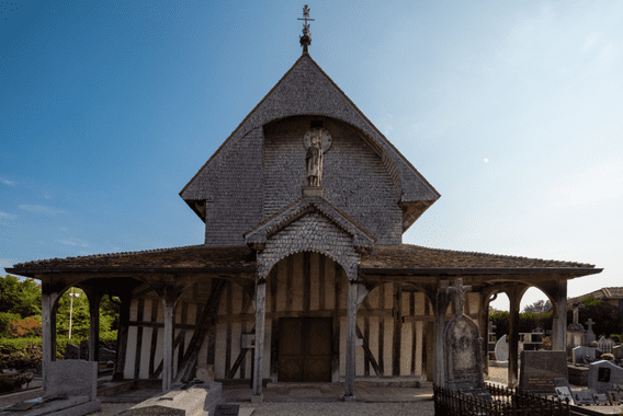 Eglise Saint-Jacques-et-Saint-Philippe de Lentilles 6 - © Studio OG Route des églises à pans de bois