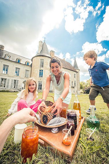 Goûter-au-Chateau-de-Taisne----©-Le-Bonheur-des-Gens