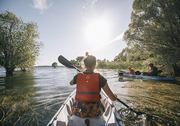 Kayak en forêt immergée avec Maximilien Maire - © Clara Ferrand (2)