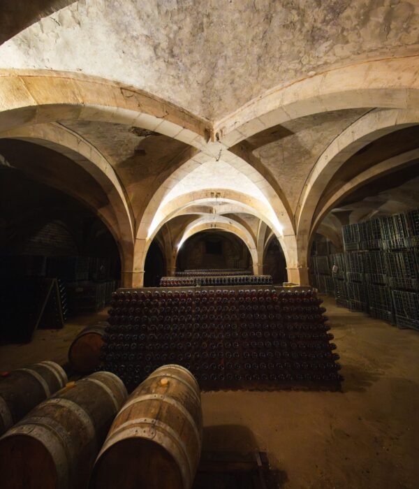 Champagne Monial 20 - ©Prisma Studio - Tom Berna Champagne Monial 20 - ©Prisma Studio - Tom Berna